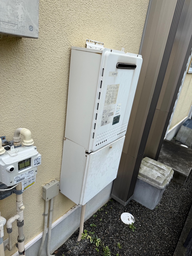 給湯器、換気扇の交換