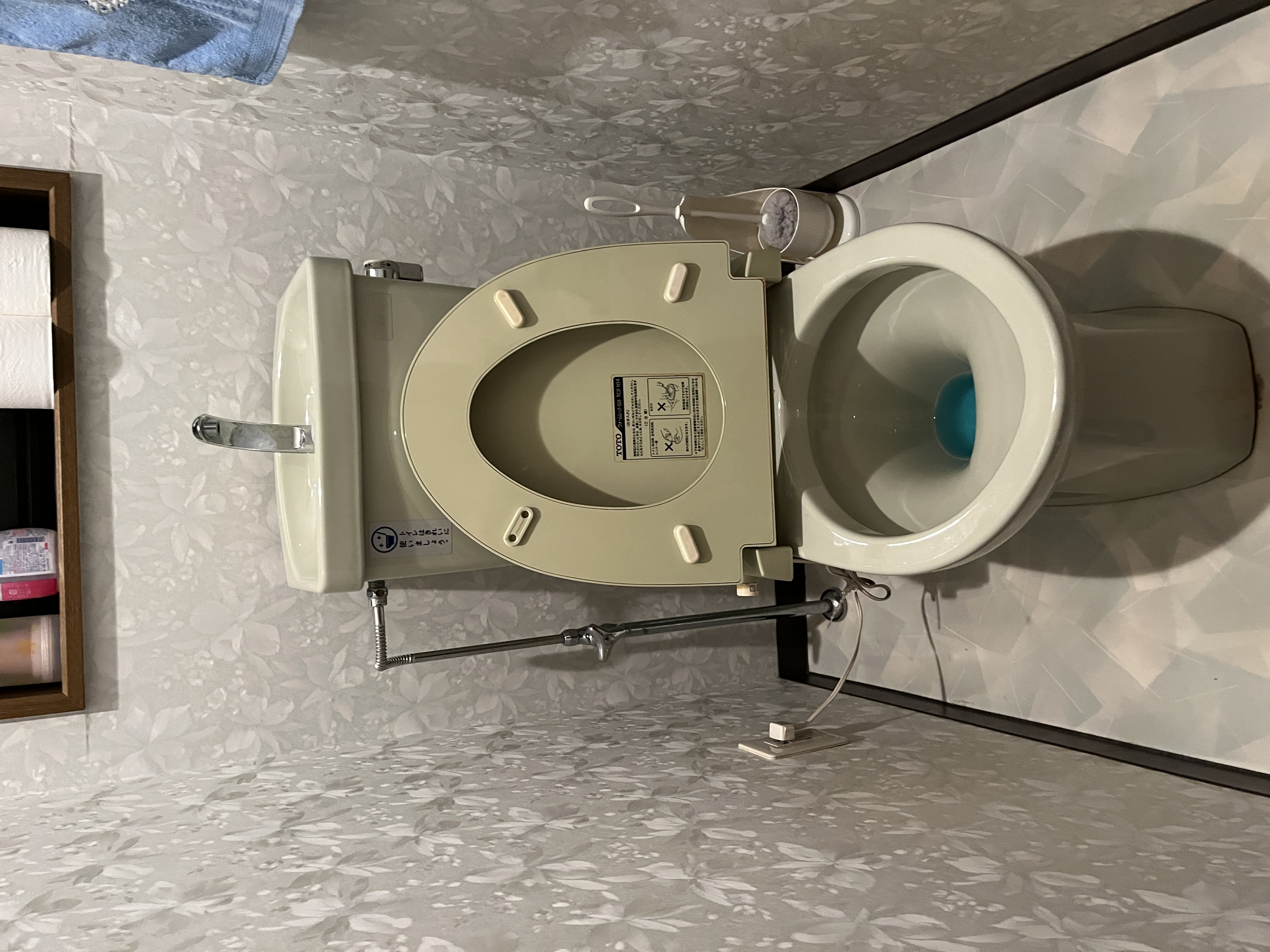 便器新替え、排水管修理