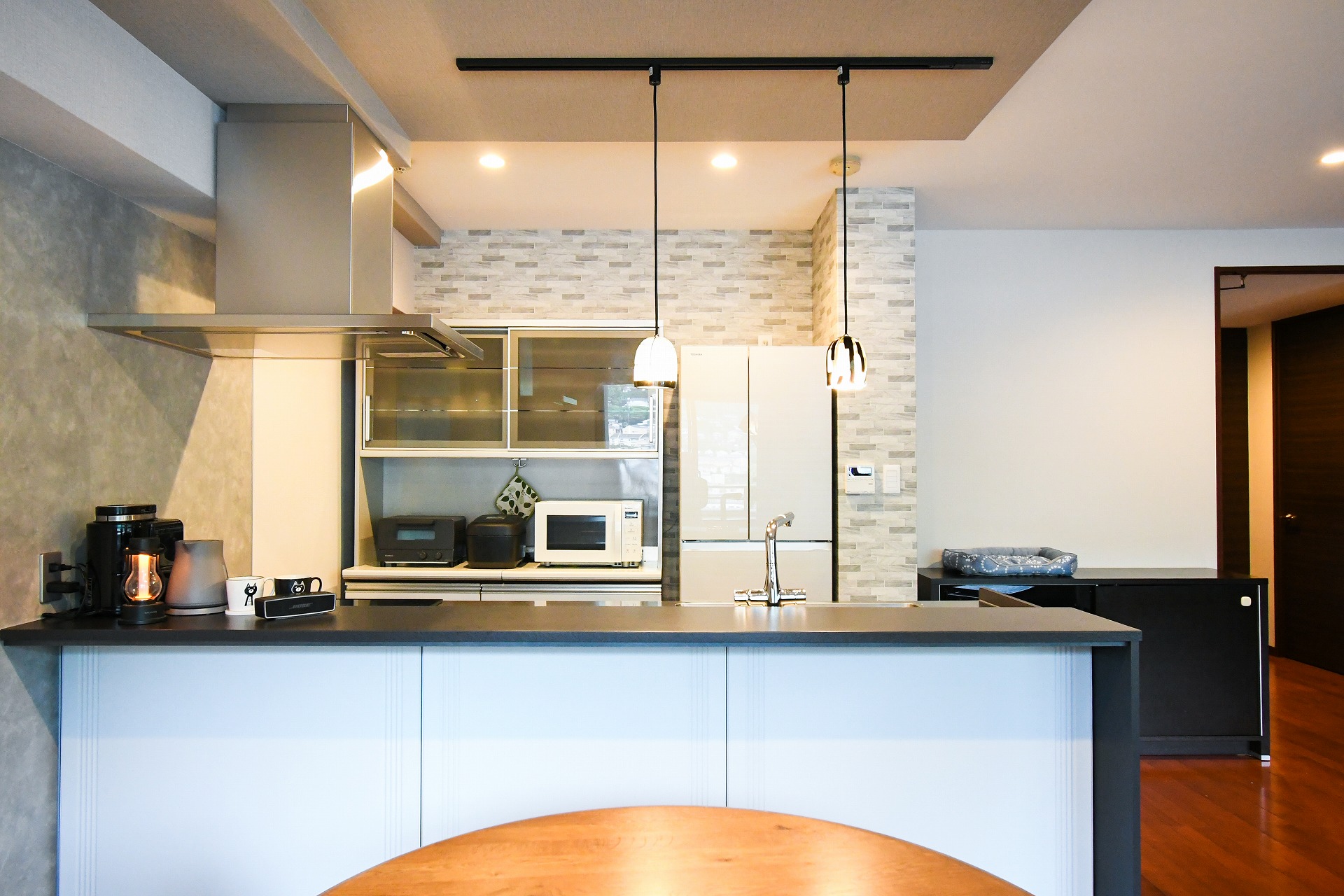 会話がはずむ、理想の対面キッチン（セントロ）