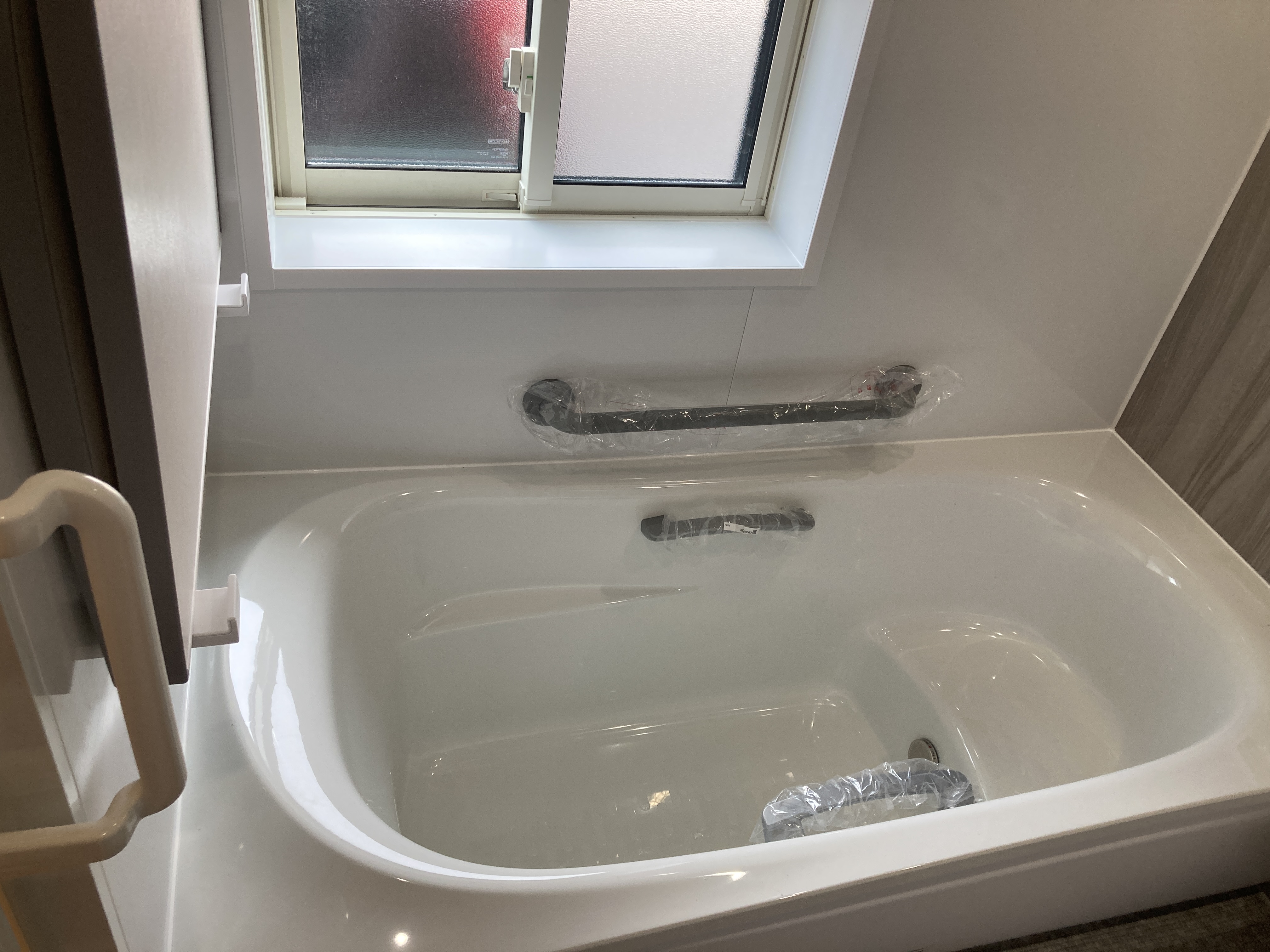 使われていなかった1階車庫が快適なバスルームに！