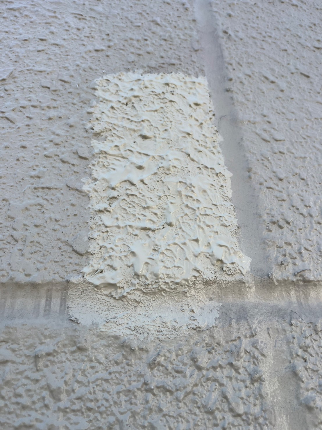 外壁破損部補修工事