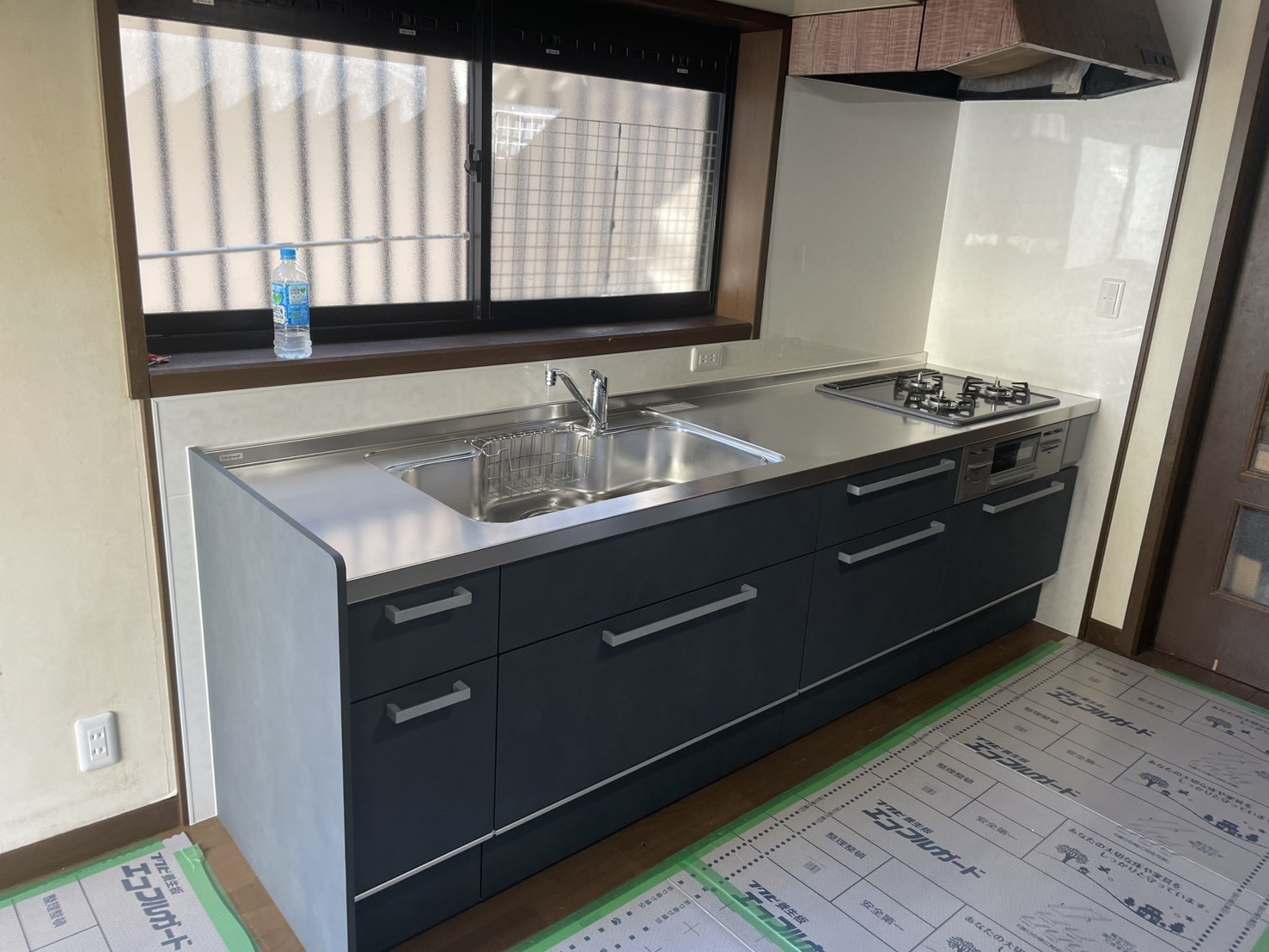 暗く感じていたキッチンを明るく快適にリフォーム