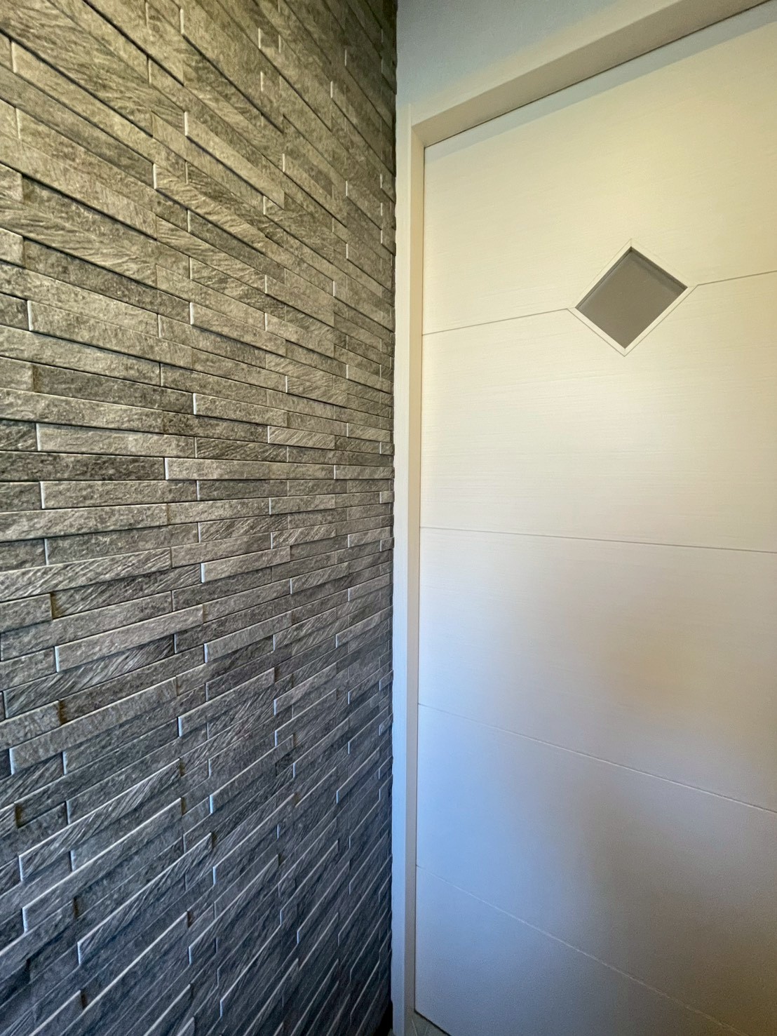 上質な空間へ一新したトイレリフォーム