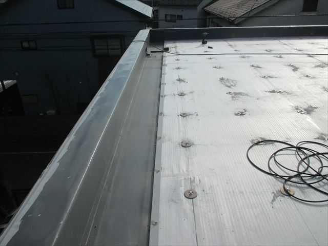 中野区江原町　屋上シート防水工事