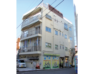 �A�C���A�X�y�[�X�{��