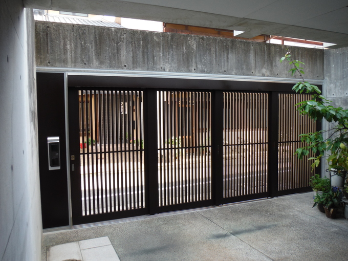 �K���[�W�Q�[�g�̉��C