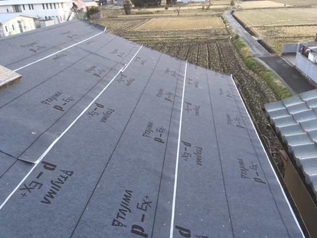 屋根葺き替え工事　スーパーガルテクト