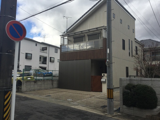 プロヴァンス風イメージの外構