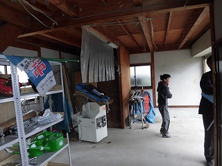 施工前の倉庫