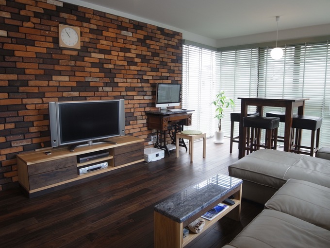 ���r���O