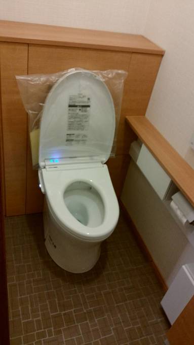 トイレリフォーム～収納＋手洗い器が付く！