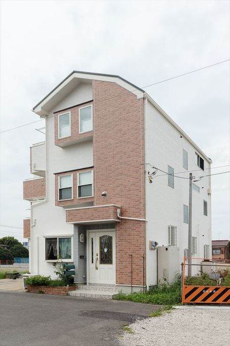 鮮やかさがよみがえる！戸建住宅の外壁＆屋根塗装