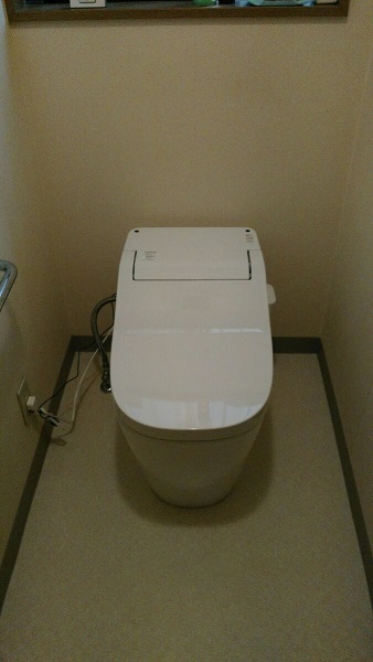 タンクレスのお掃除トイレリフォーム