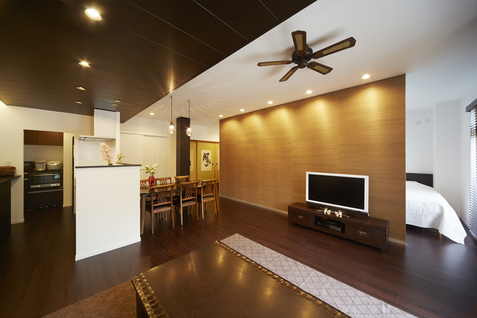 お部屋がゆるりと繋がる開放的な住まい