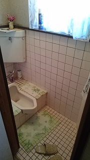 タイル貼りの和式