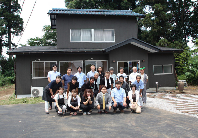 従業員集合写真 従業員集合写真