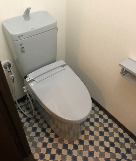 楽しい柄選びとトイレ交換