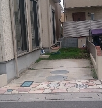 さいたま市南区　樹脂性ウッドデッキ