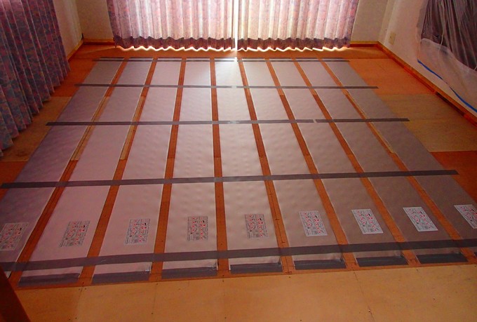 床暖房で足元から部屋全体まで暖かく