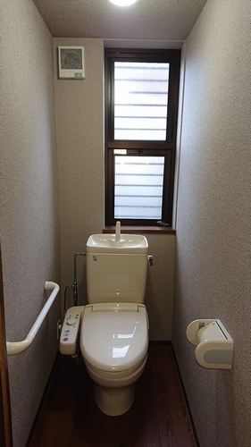 クロス貼替え・給湯器交換