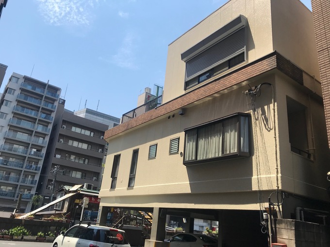 外壁塗装で新築の様になりました