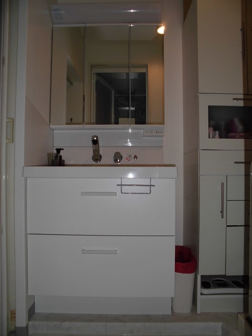 ���[�͖L�x�ȃX���C�h�����ϑ�