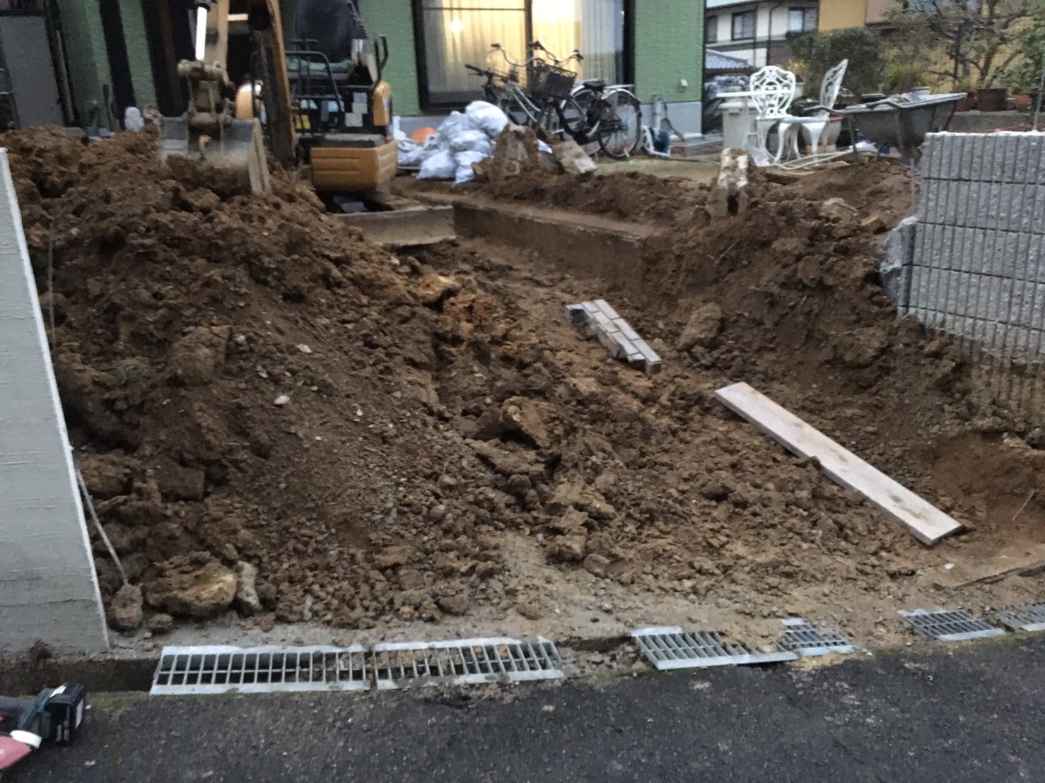 吹田市　ガレージ新設工事